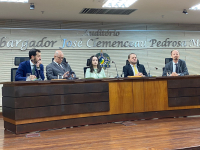 Corregedoria participa da abertura de seminário sobre regularização fundiária na advocacia